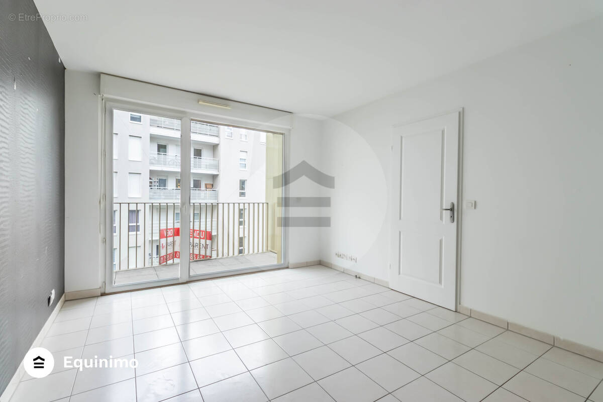 Appartement à ISSY-LES-MOULINEAUX