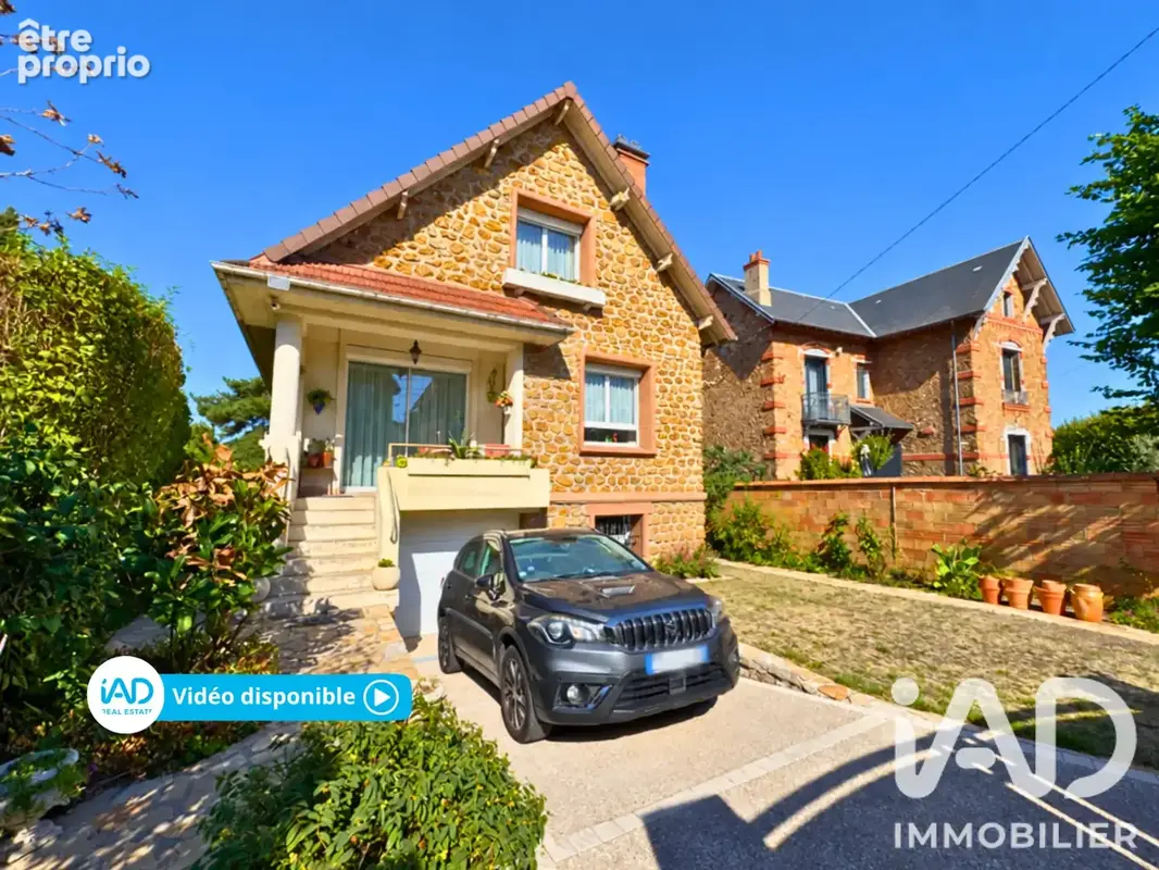 Photo 1 - Maison à SAINTE-GENEVIEVE-DES-BOIS