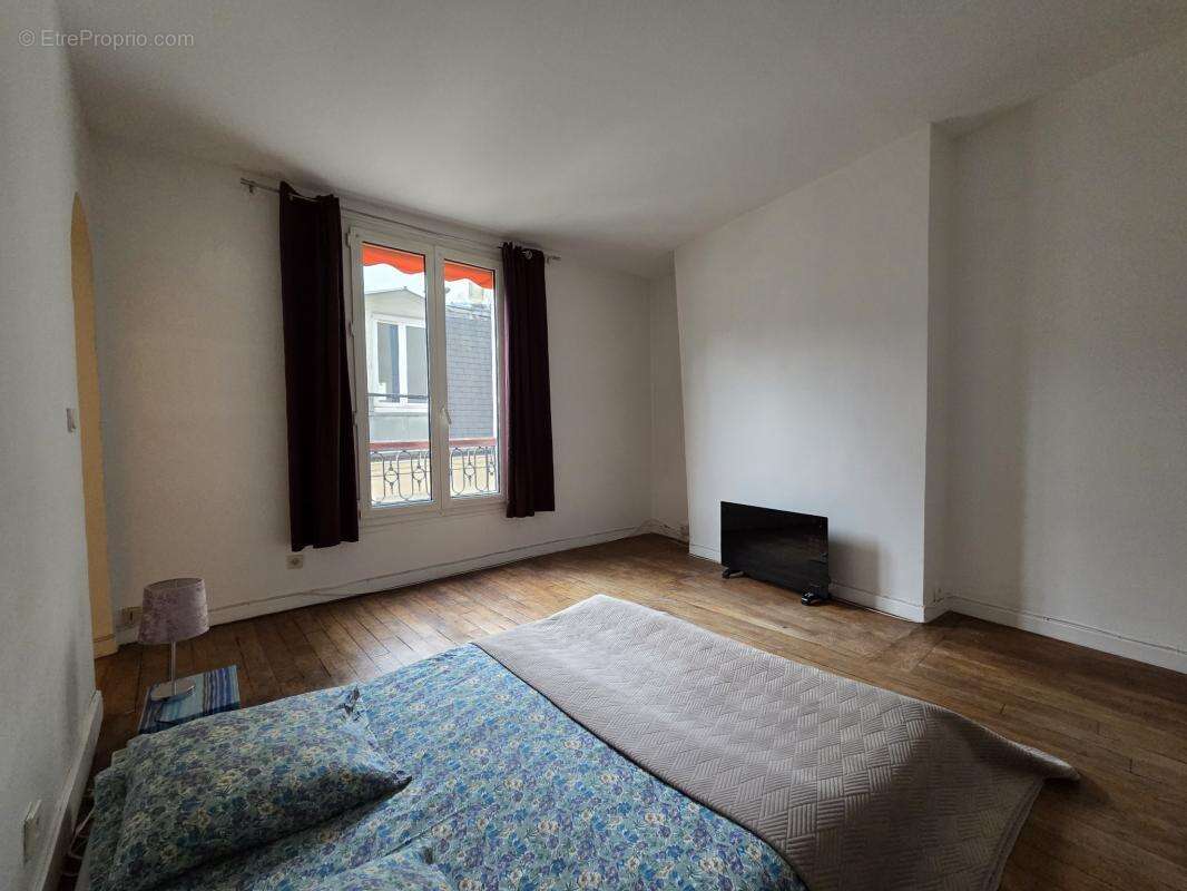 Appartement à PARIS-11E