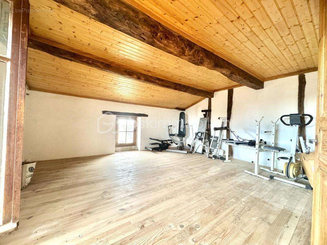 Maison à PUYCASQUIER