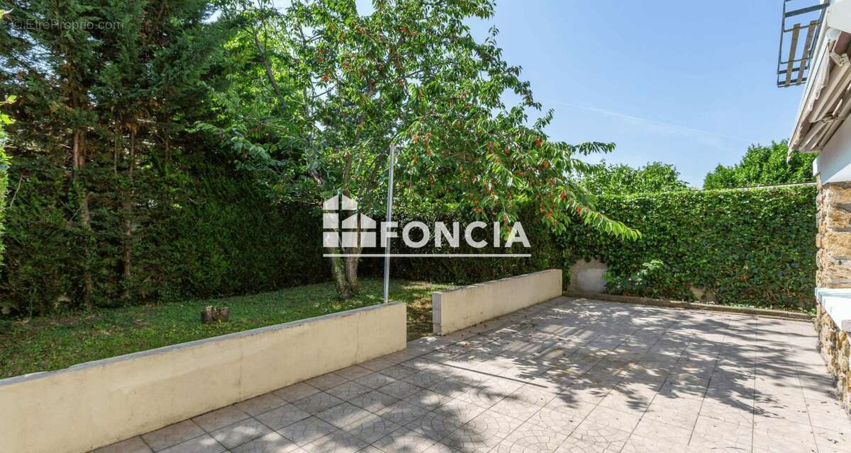 Maison à CHILLY-MAZARIN