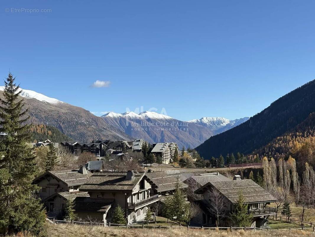 Appartement à SAINT-ETIENNE-DE-TINEE