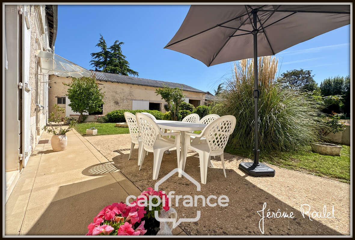 Maison en pierre à vendre Champigny-En-Rochereau (86), 6 pièces, 4 chambres, terrain 1 900 m² avec dépendances - photo 30