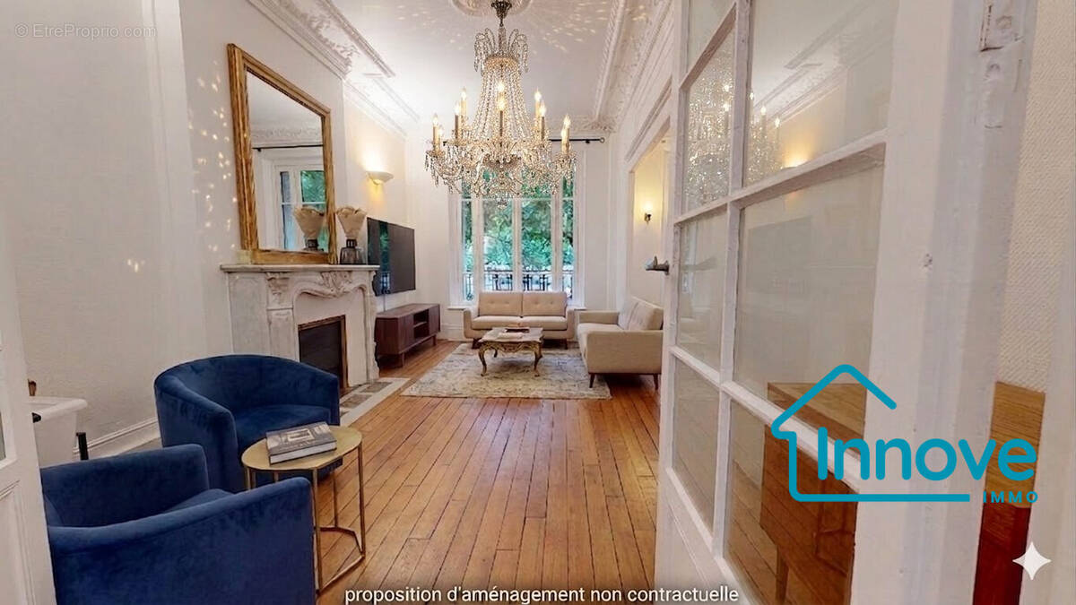 Appartement à VERSAILLES