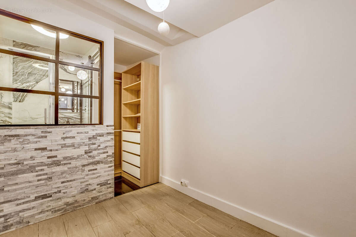 Appartement Paris 2 pièce(s) - photo 8