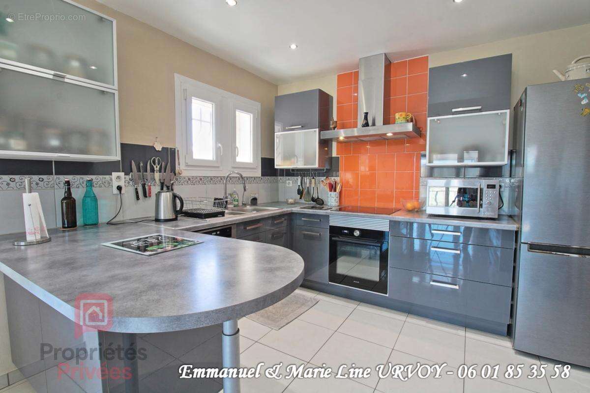 Appartement à NOVES