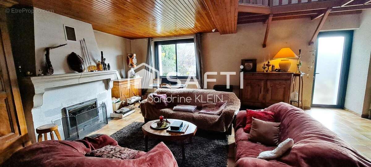 Maison 142 m² à Chateau-Landon  - photo 6