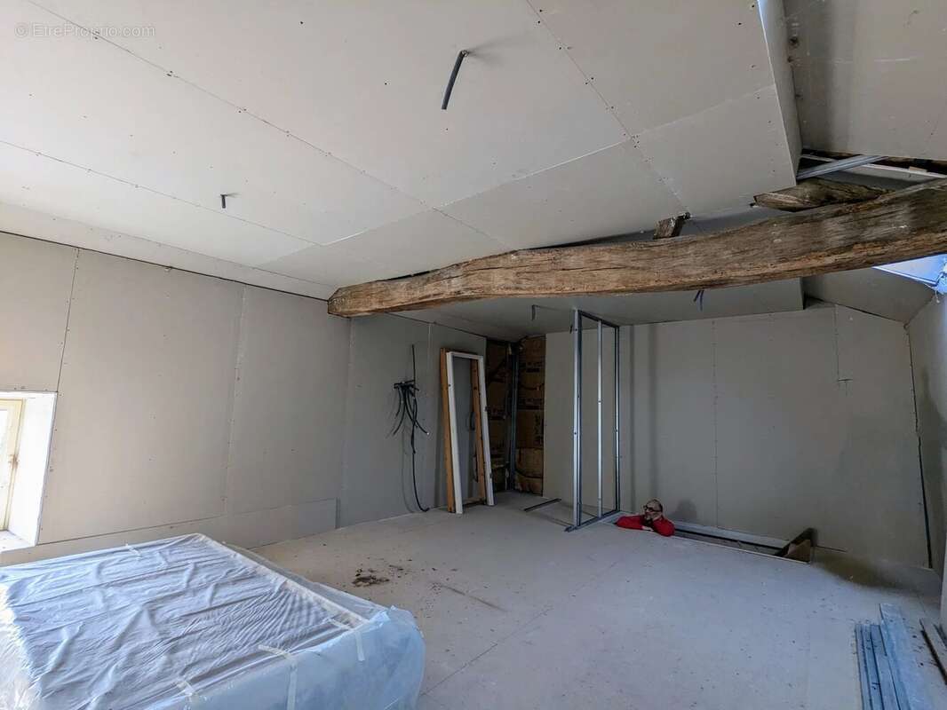 Maison à BERZE-LA-VILLE