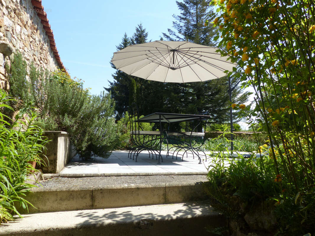 Maison à BELLAC