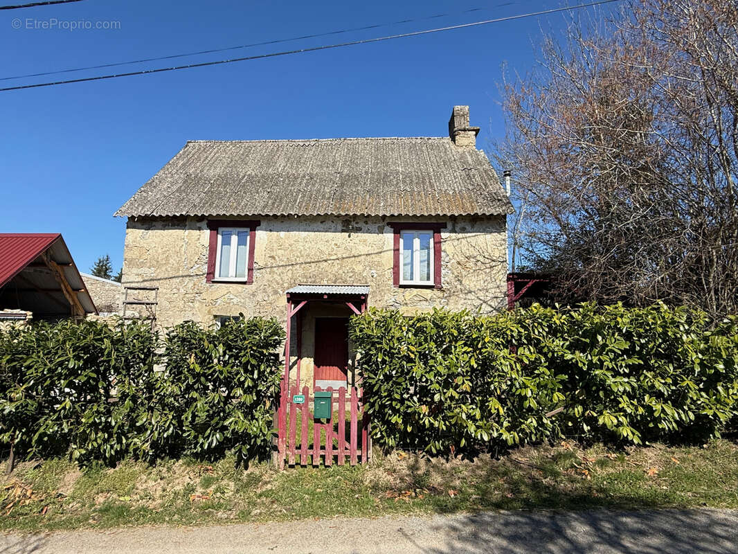 Maison à CHARENSAT