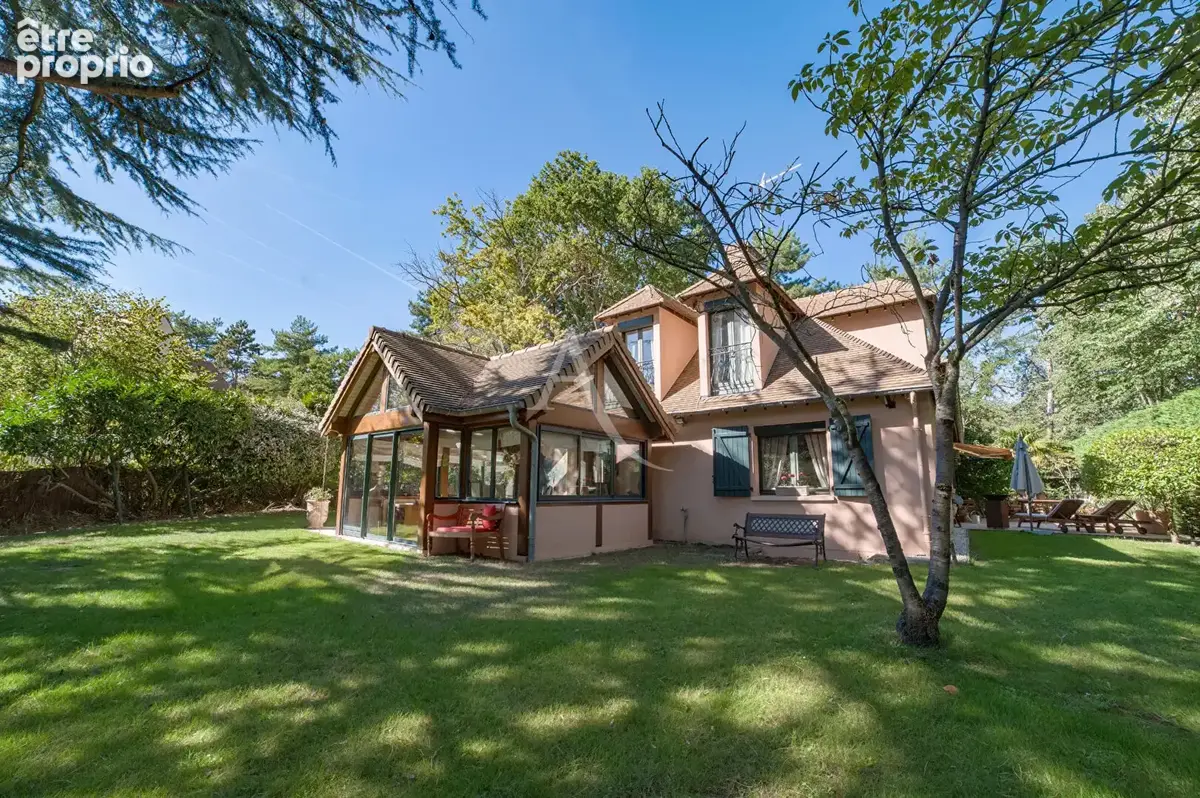 Photo Maison à Maisons-Laffitte au prix de 1 770 000€