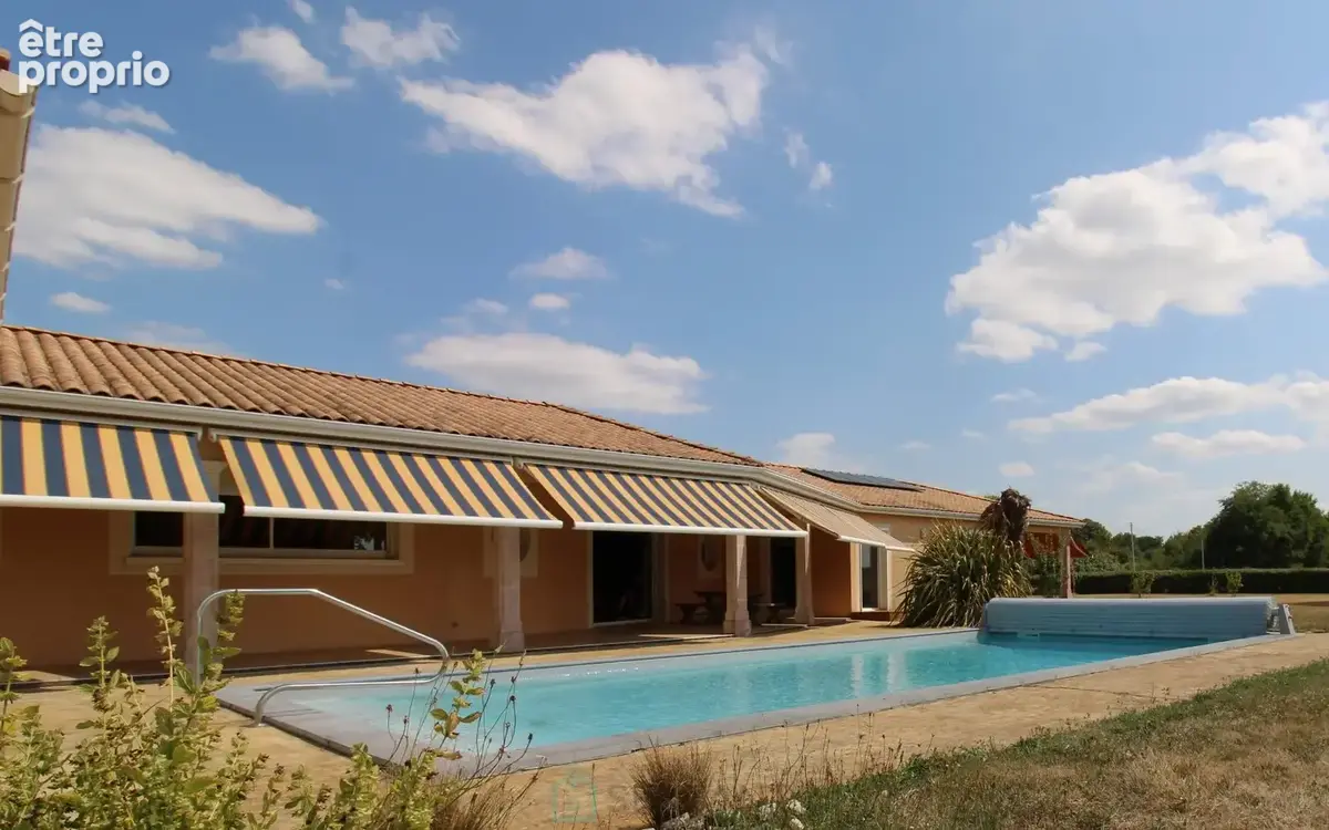 Maison contemporaine basse consommation avec vue degagee sur la campagne environnante - photo 4