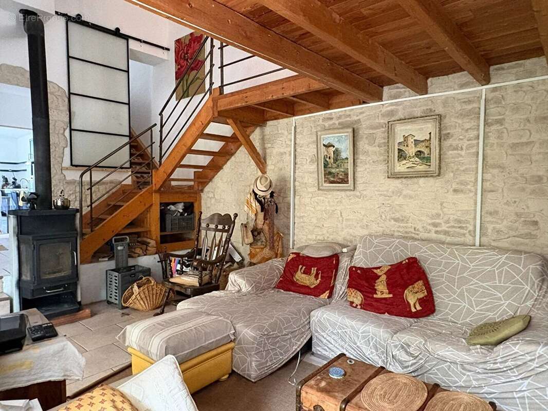 Maison à BOURG-DE-PEAGE