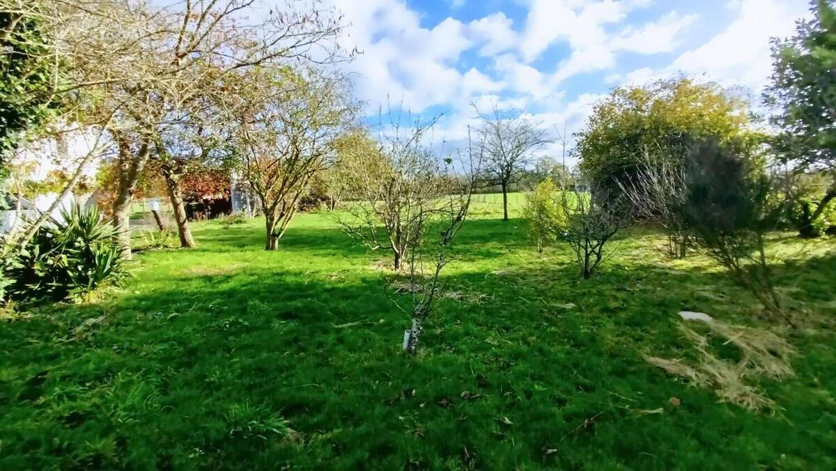 Photo 3 - Maison à SAINT-MARC-LE-BLANC