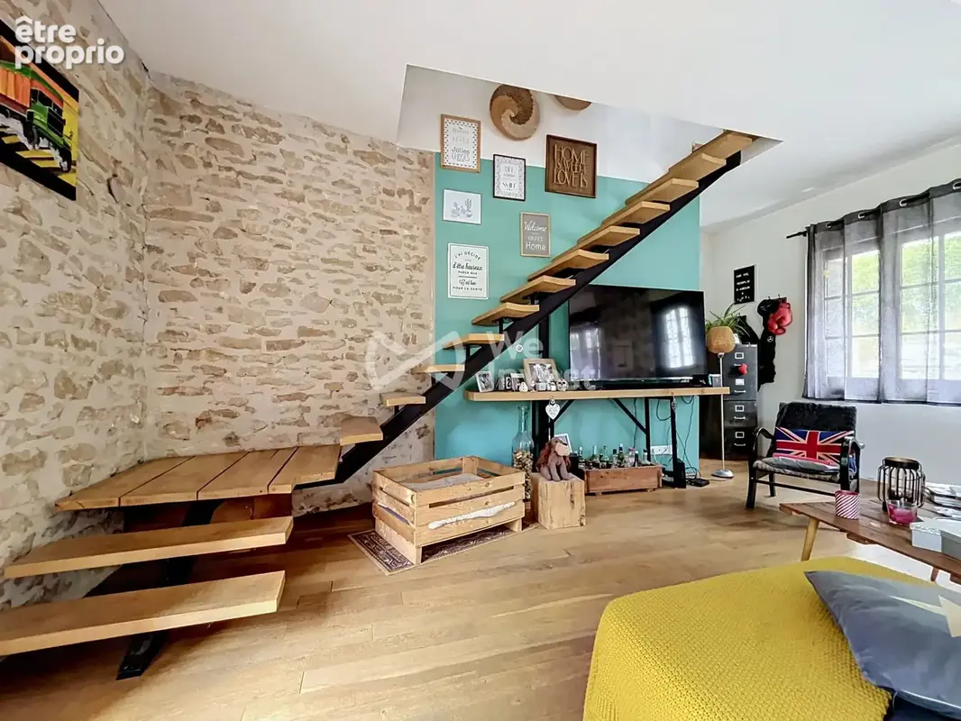 Maison 176 m² à Champdeniers-Saint-Denis  - photo 3