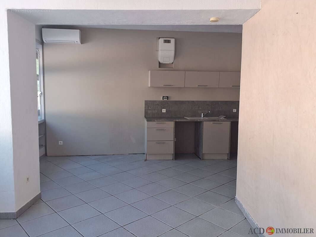 Appartement à COUDOUX