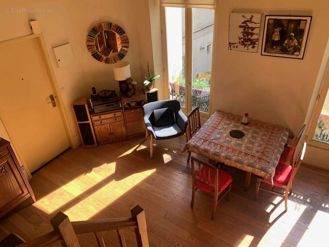 Appartement à PARIS-18E