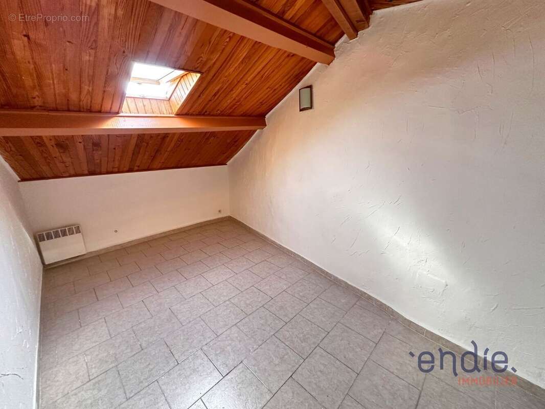 Salernes immeuble de rapport - photo 10