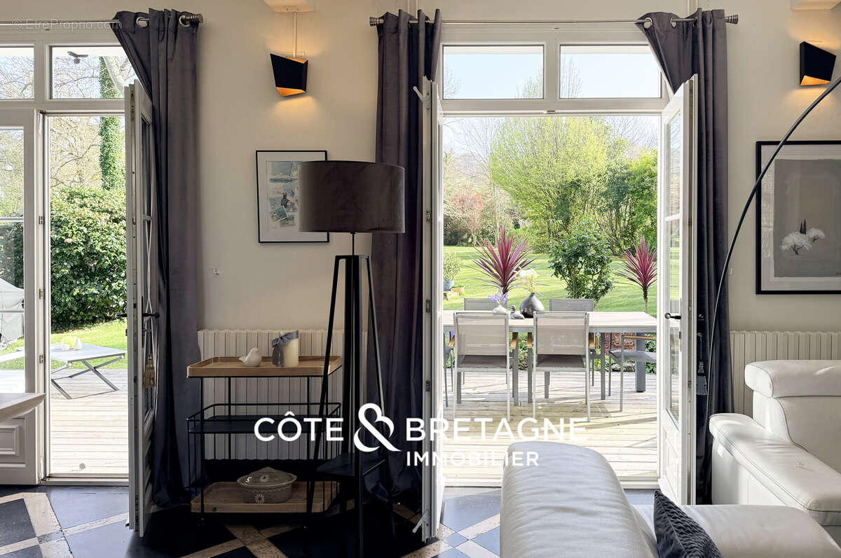 Maison à PLEUMEUR-BODOU