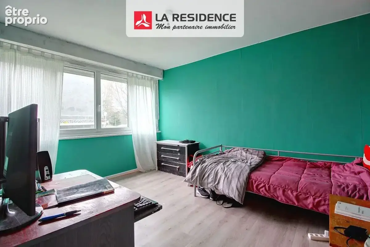 Appartement 60 m² à Saint-Etienne-Du-Rouvray  - photo 4