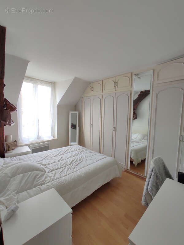 Appartement à ROCHEFORT-EN-YVELINES