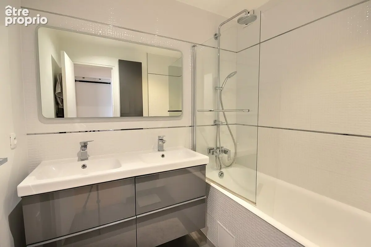 Appartement Courbevoie 4 pièce(s) 96,17 m2 - photo 9