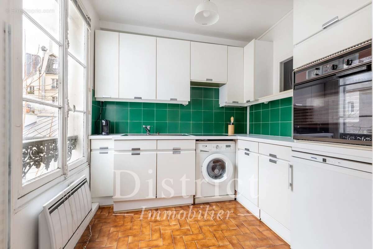 Appartement à PARIS-6E