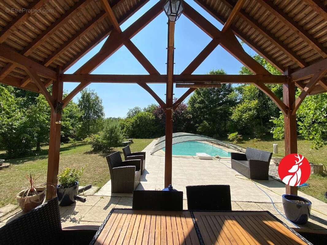 Maison à NOISY-SUR-ECOLE