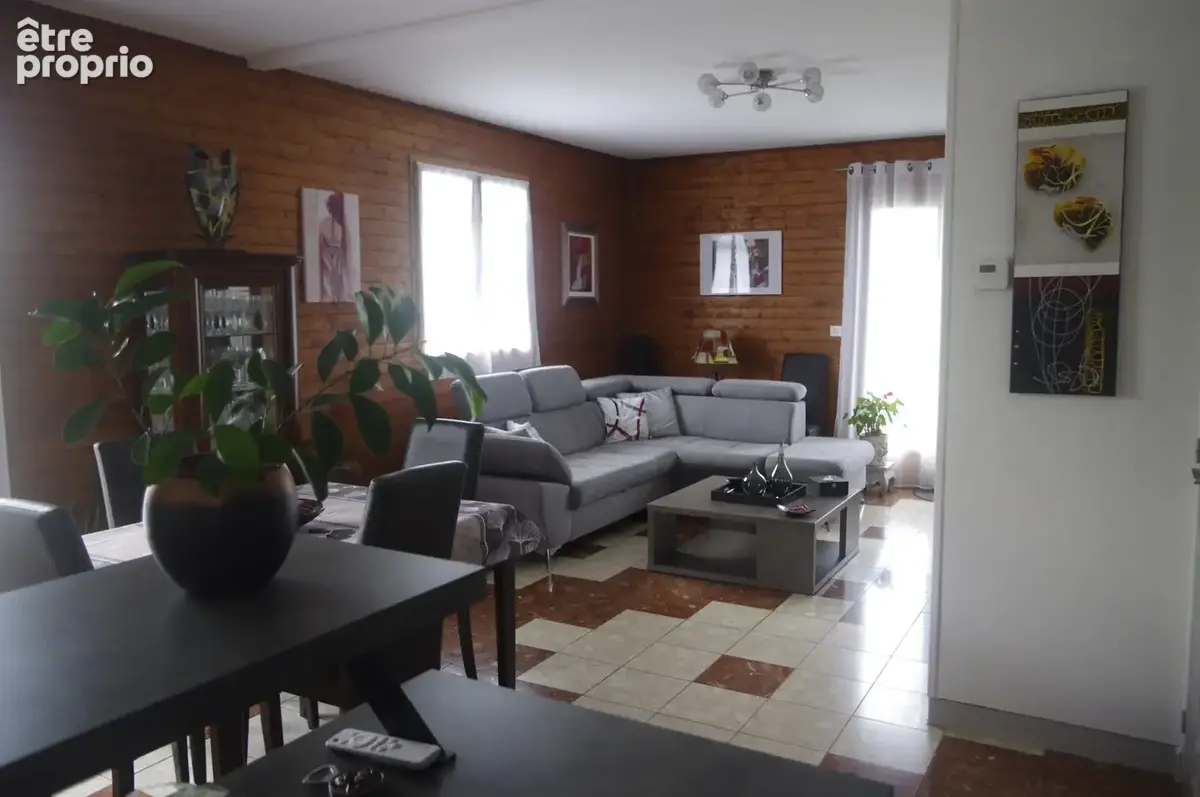 Maison à vendre 5 pièces, 116 m², proche de VIC-FEZENSAC (32)terrain 1185 m² avec garage - photo 8
