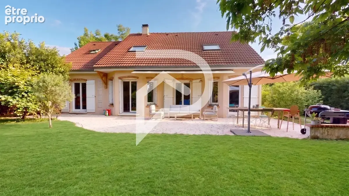 Maison à NOISY-LE-ROI