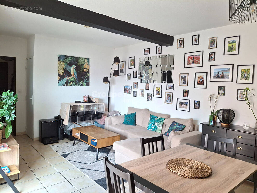 Appartement à LE PONTET