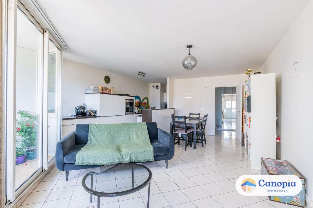 Appartement 89 m² à Arcueil  - photo 2