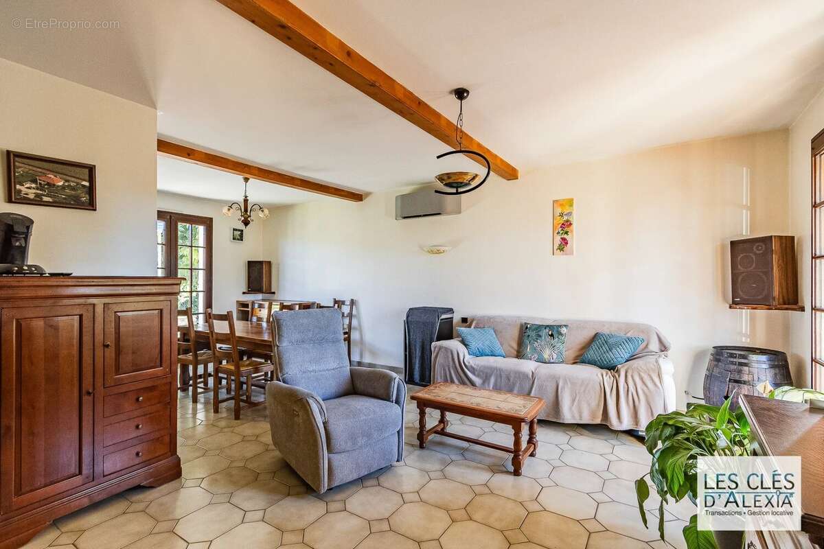 Maison à RUY