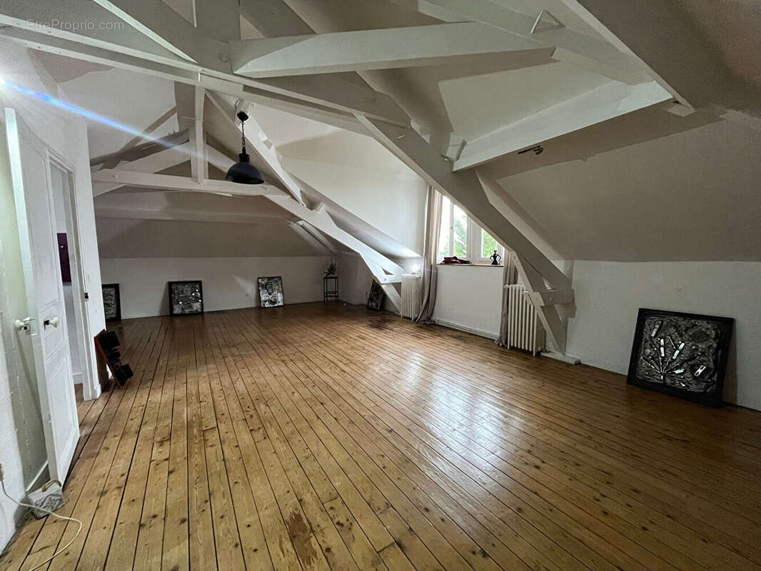 Maison à NEUILLY-PLAISANCE