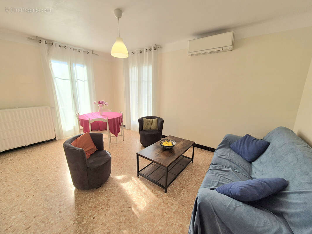 Appartement à MENTON