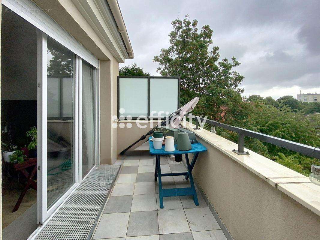 Appartement à PIERREFITTE-SUR-SEINE