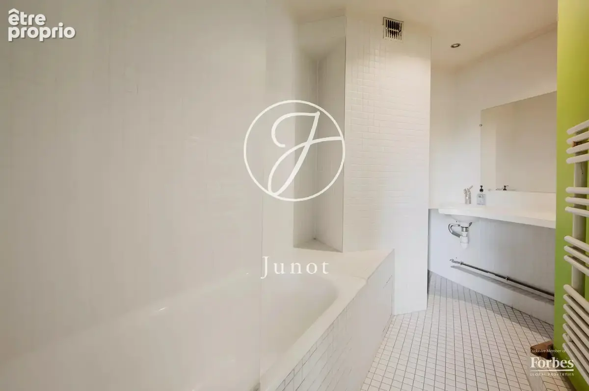 Paris 16e - GARIGLIANO - Appartement type duplex à vendre - 5 pièces - 177,93m² Carrez - 4 chambres - 2 Balcons - Lumineux. - photo 21