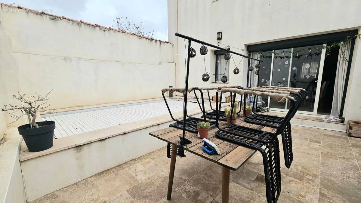 Maison à NARBONNE