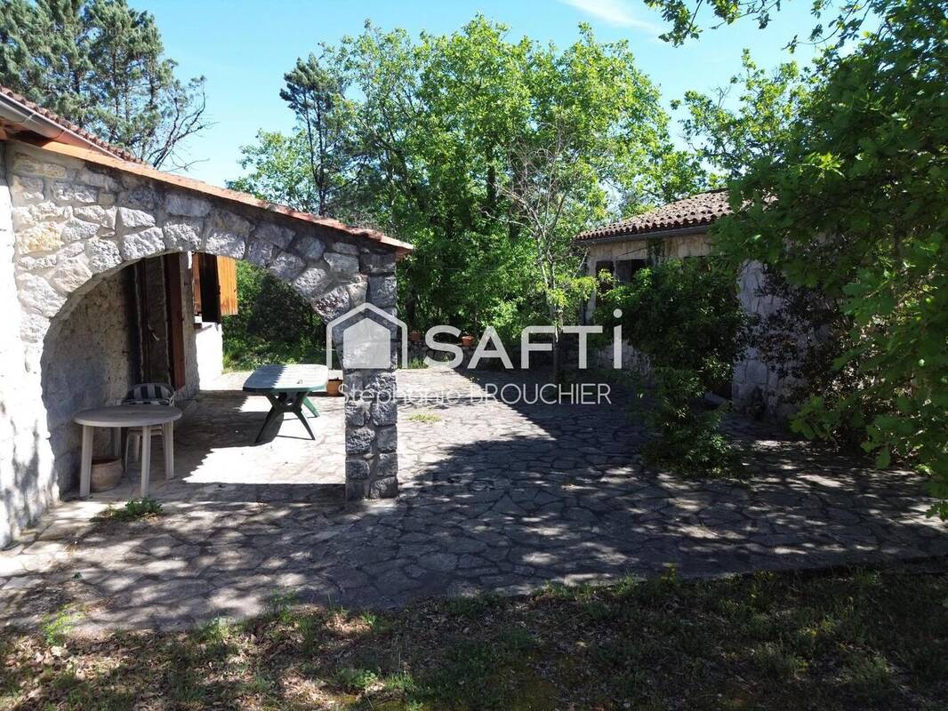 Photo 1 - Maison à LABEAUME