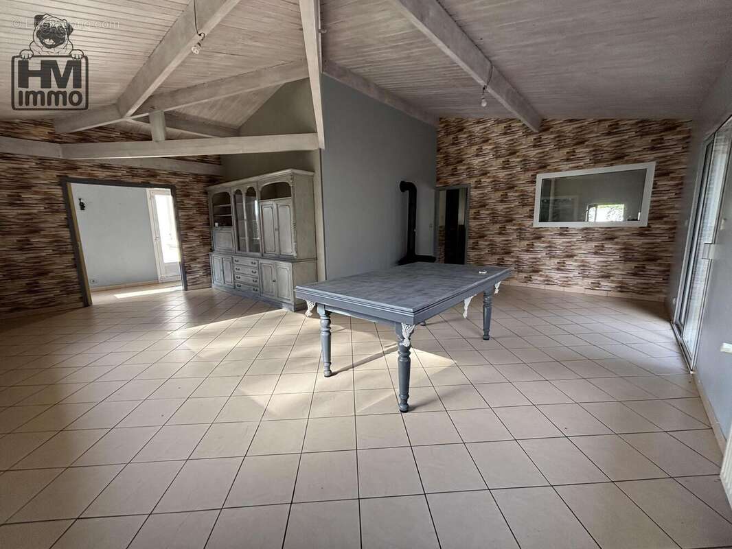 n°2 - Maison à ANGOISSE