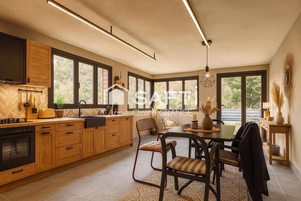 Photo 3 - Maison à SAINT-LEONARD-DES-BOIS