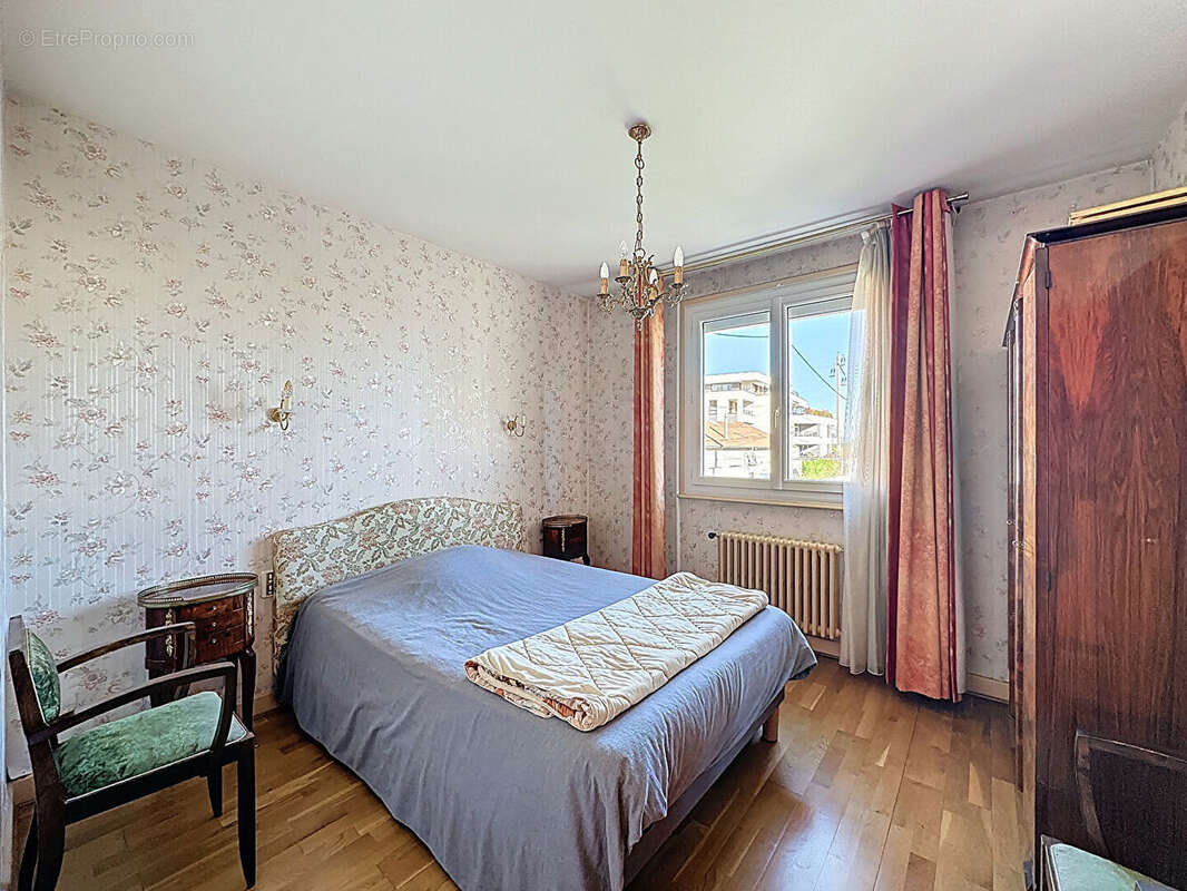 Maison à CLERMONT-FERRAND