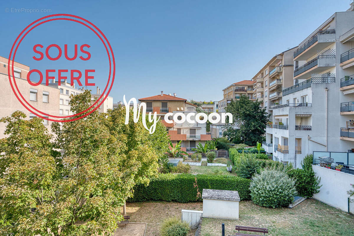 Appartement à LYON-8E