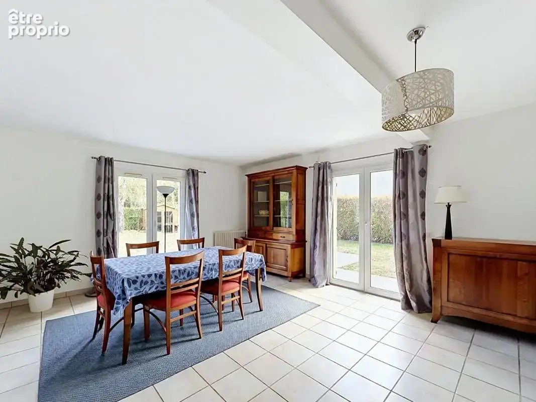 Maison d'architecte voisins le bretonneux - 8 pièce(s) - 205 m2 - photo 3