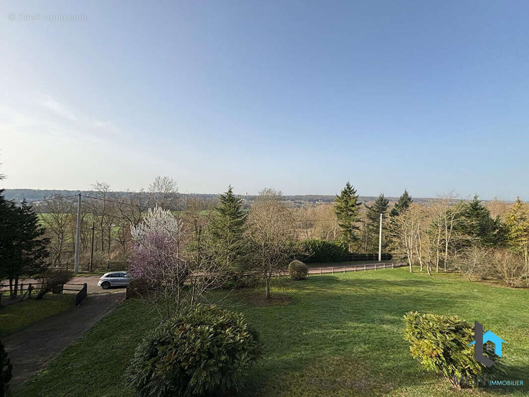 Maison à NOGENT-LE-ROI