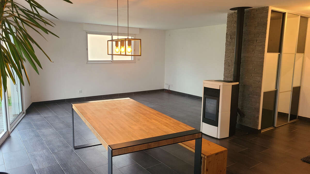 Maison à LA FERRIERE