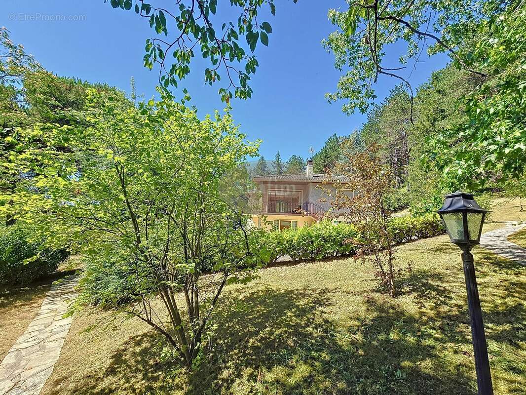 Maison à RABASTENS-DE-BIGORRE