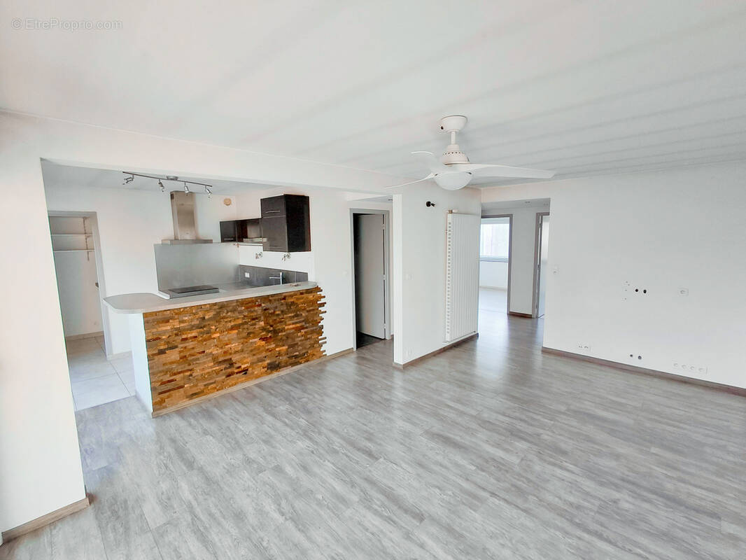 Appartement à AUBENAS