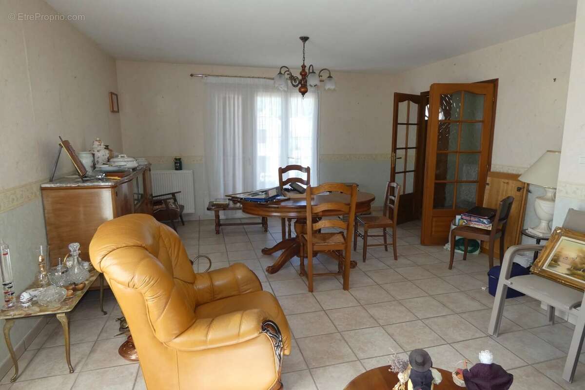 Pavillon - marmagne - photo 3
