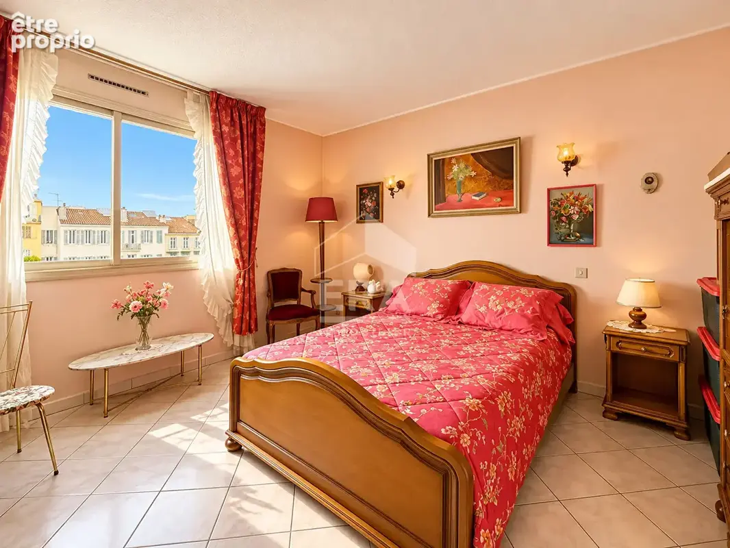 Appartement 94m² à marseille 1er arrondissement - photo 7